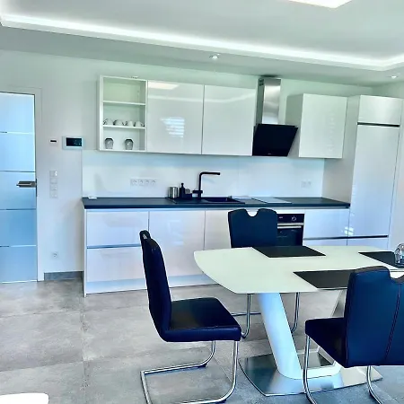 City Apartments Apartment