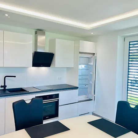 City Apartments *